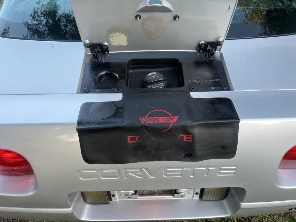 1996 Chevrolet Corvette C4 - Image 16 of 31