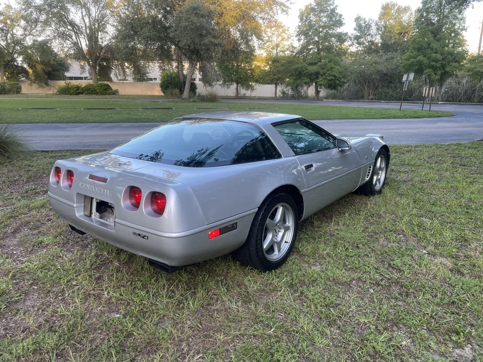 1996 Chevrolet Corvette C4 - Image 4 of 31