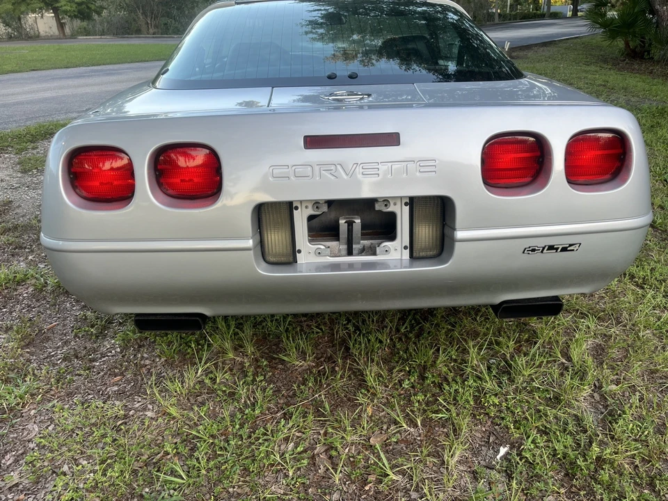 1996 Chevrolet Corvette C4 - Image 3 of 31