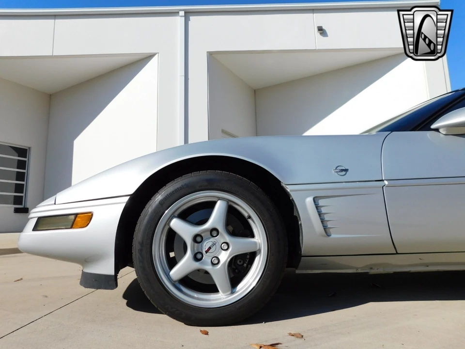 1996 Chevrolet Corvette C4 - Image 7 of 12