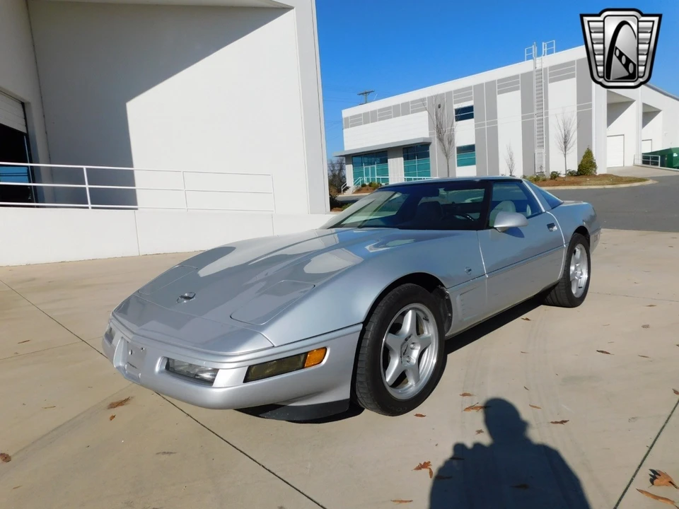 1996 Chevrolet Corvette C4 - Image 5 of 12