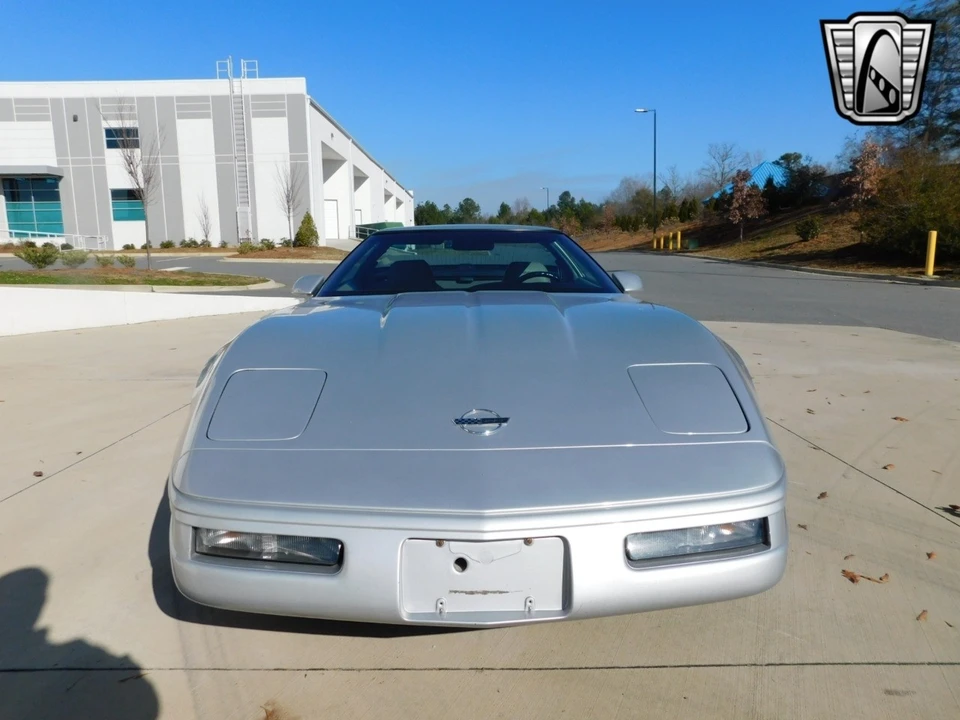 1996 Chevrolet Corvette C4 - Image 4 of 12