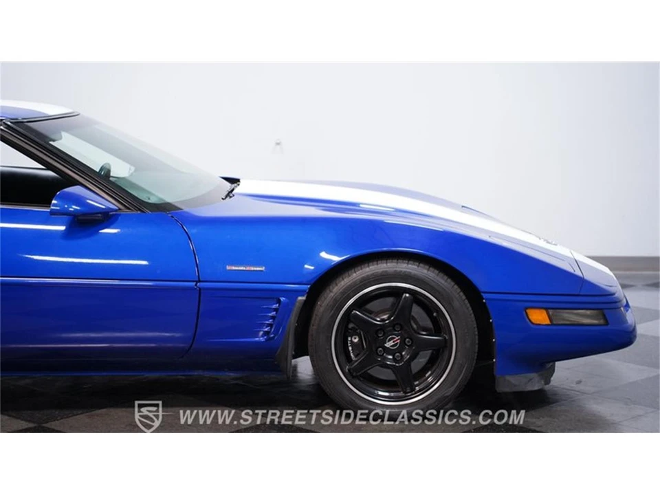 1996 Chevrolet Corvette C4 - Image 25 of 31