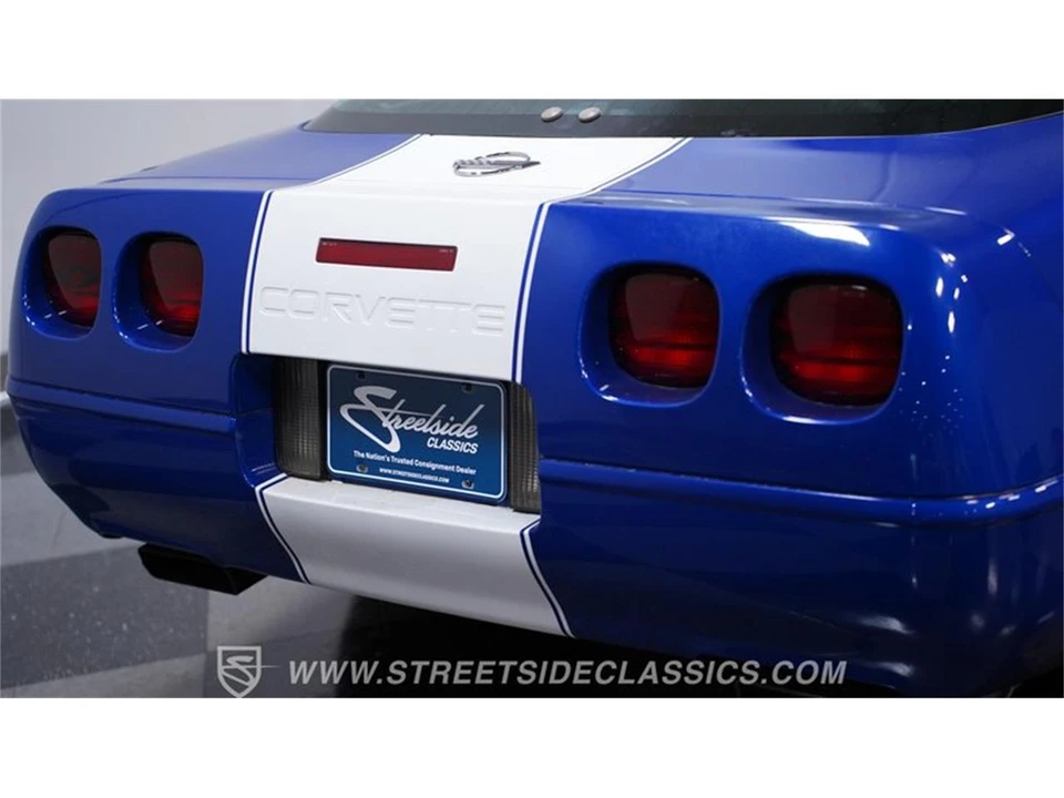 1996 Chevrolet Corvette C4 - Image 22 of 31