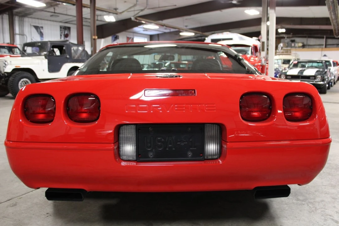 1996 Chevrolet Corvette C4 - Image 5 of 12