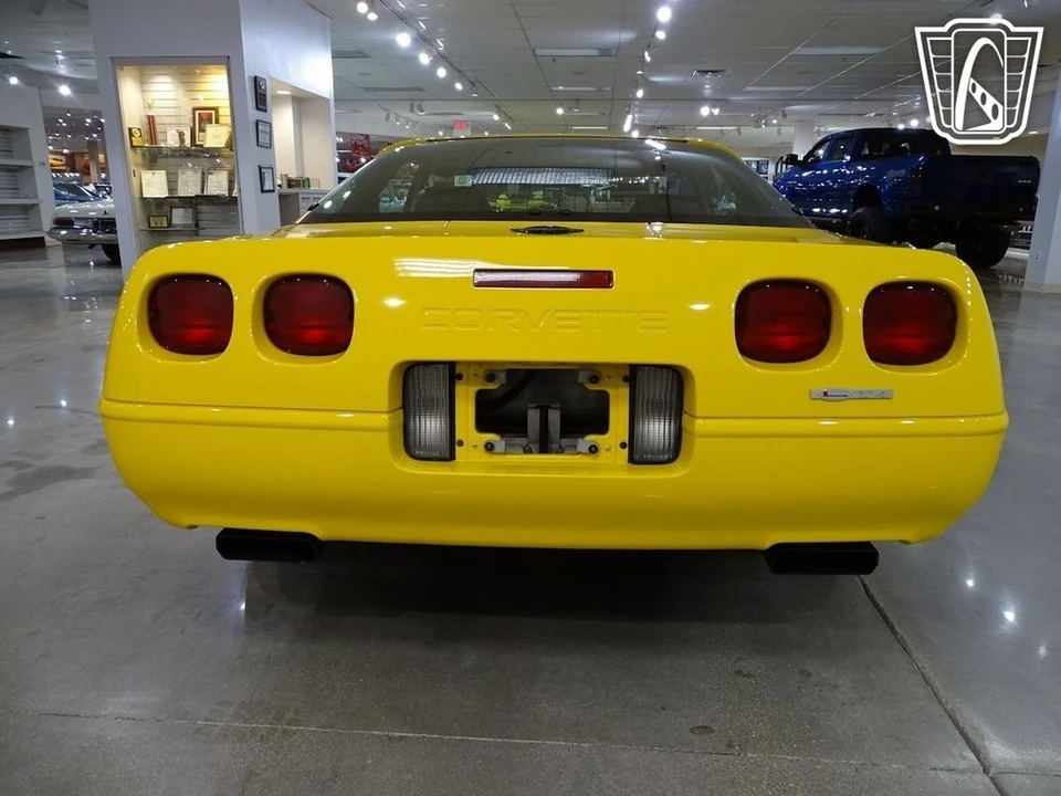 1996 Chevrolet Corvette C4 - Image 15 of 21