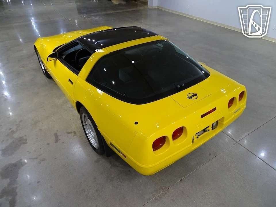 1996 Chevrolet Corvette C4 - Image 11 of 21