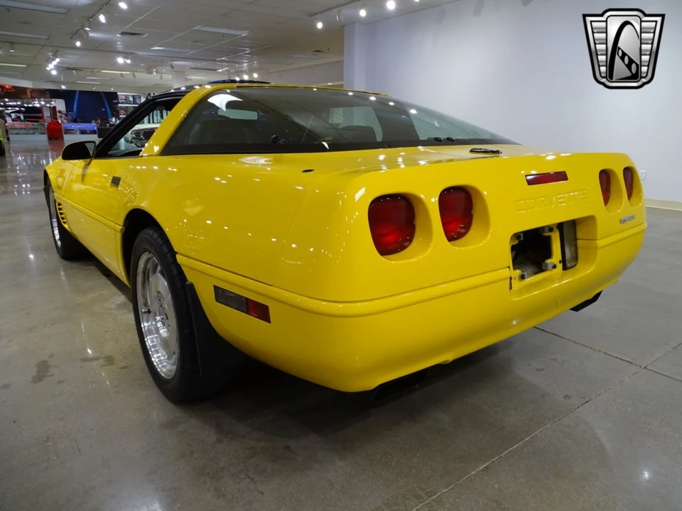 1996 Chevrolet Corvette C4 - Image 5 of 12