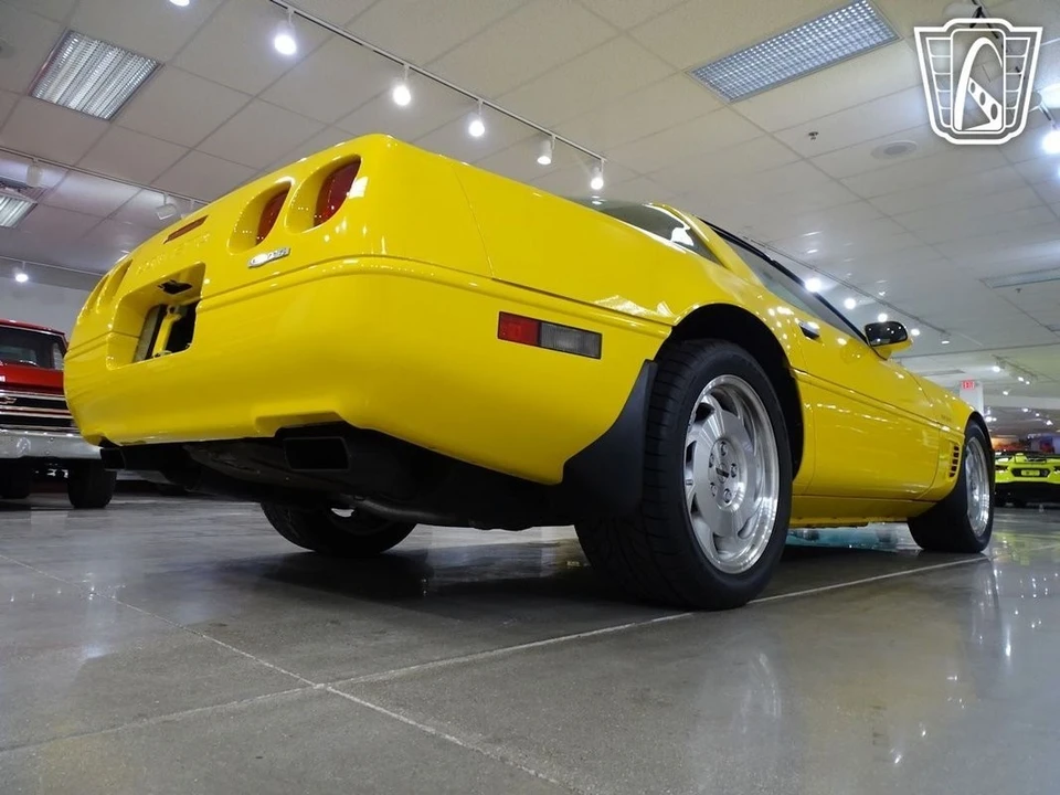 1996 Chevrolet Corvette C4 - Image 19 of 21