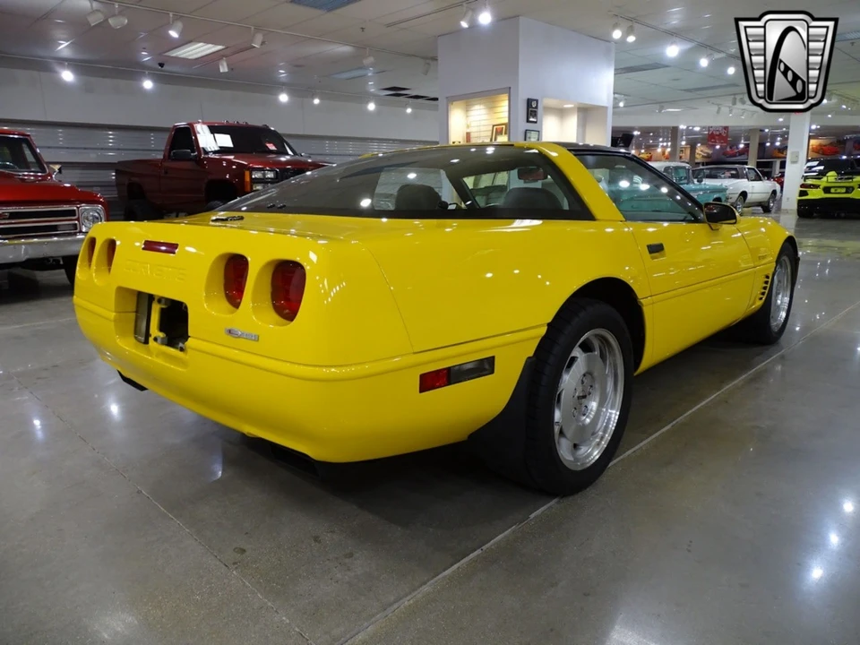 1996 Chevrolet Corvette C4 - Image 8 of 12