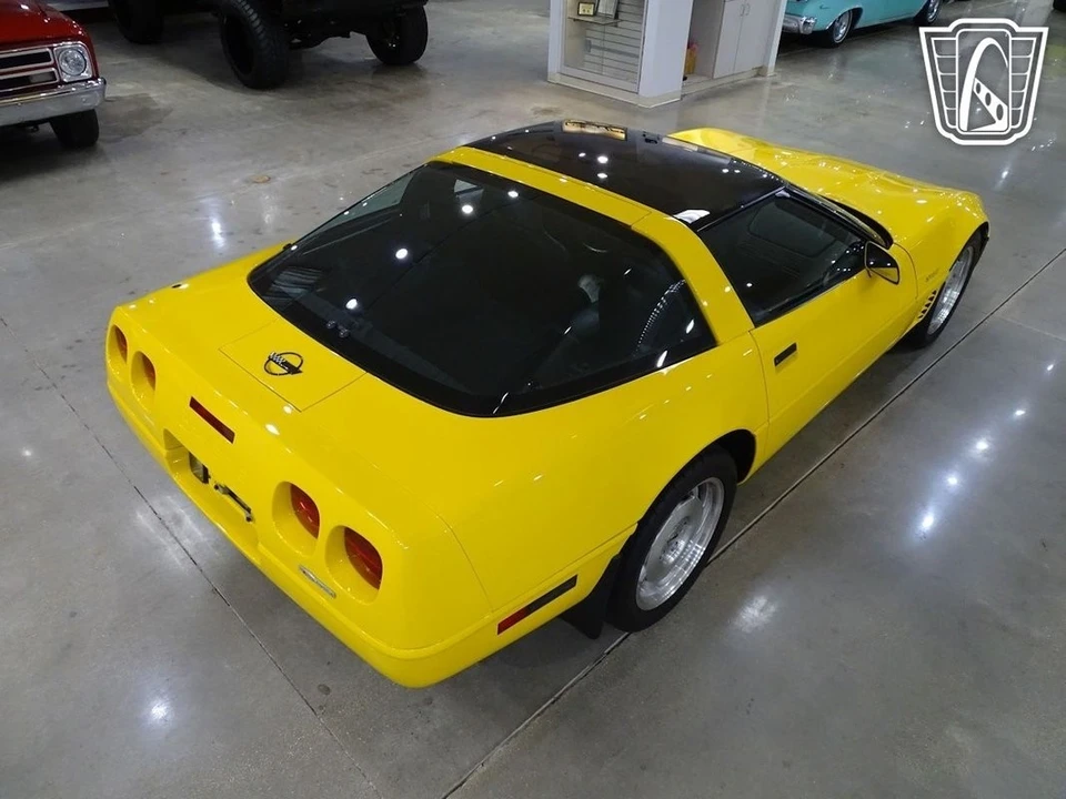 1996 Chevrolet Corvette C4 - Image 17 of 21