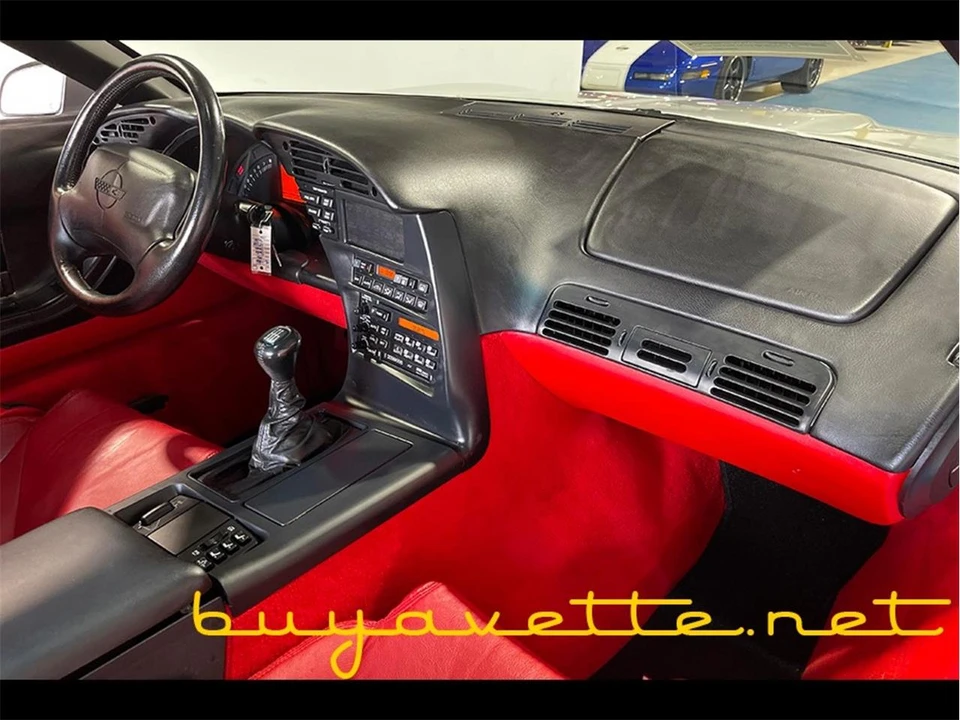 1996 Chevrolet Corvette C4 - Image 16 of 30