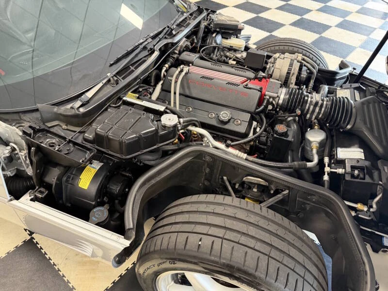 1996 Chevrolet Corvette C4 - Image 11 of 31