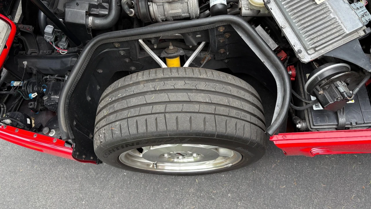 1996 Chevrolet Corvette C4 - Image 18 of 21