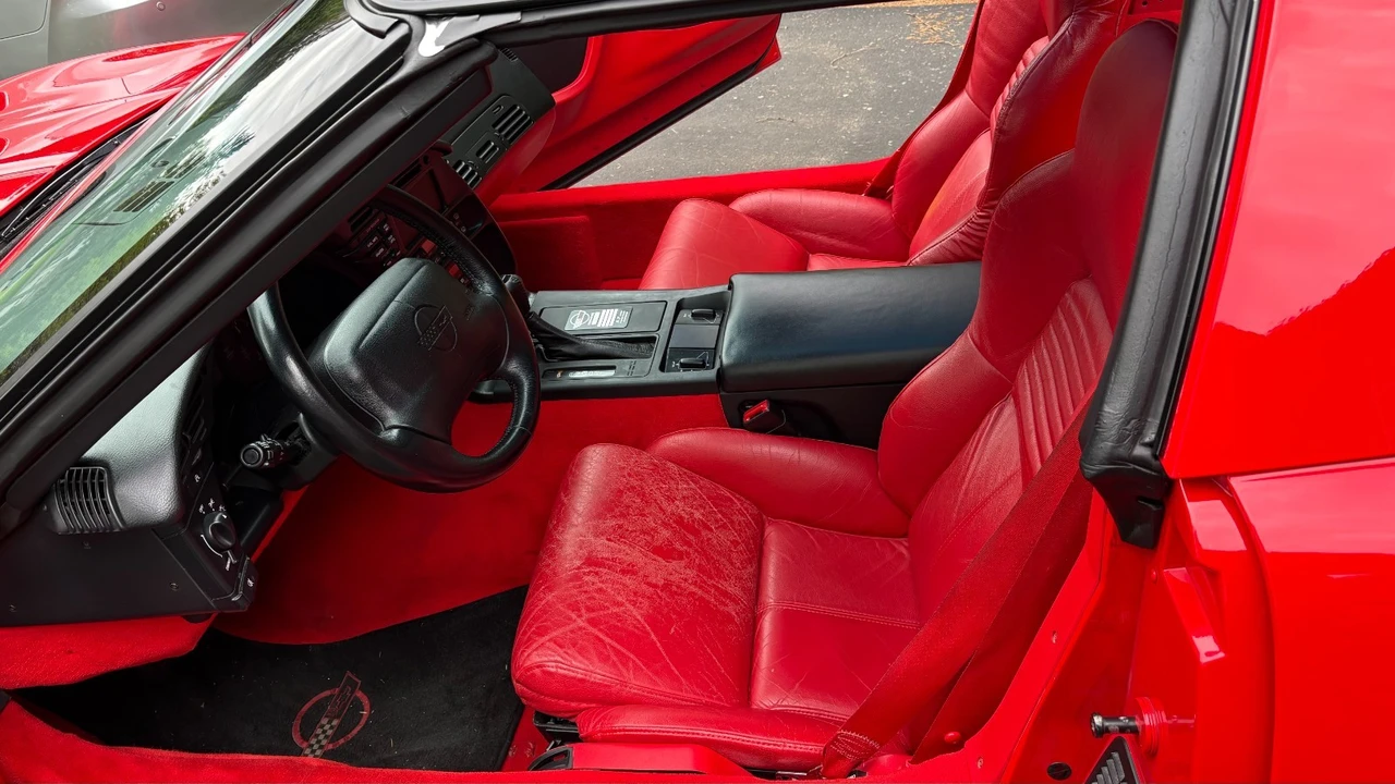 1996 Chevrolet Corvette C4 - Image 7 of 21