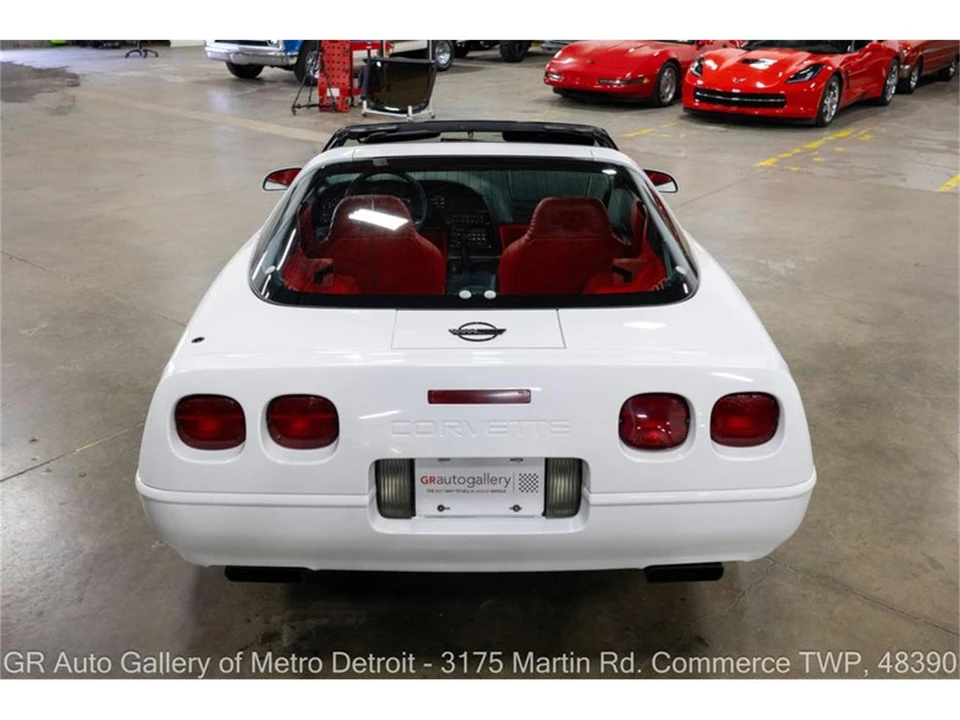 1996 Chevrolet Corvette C4 - Image 6 of 31