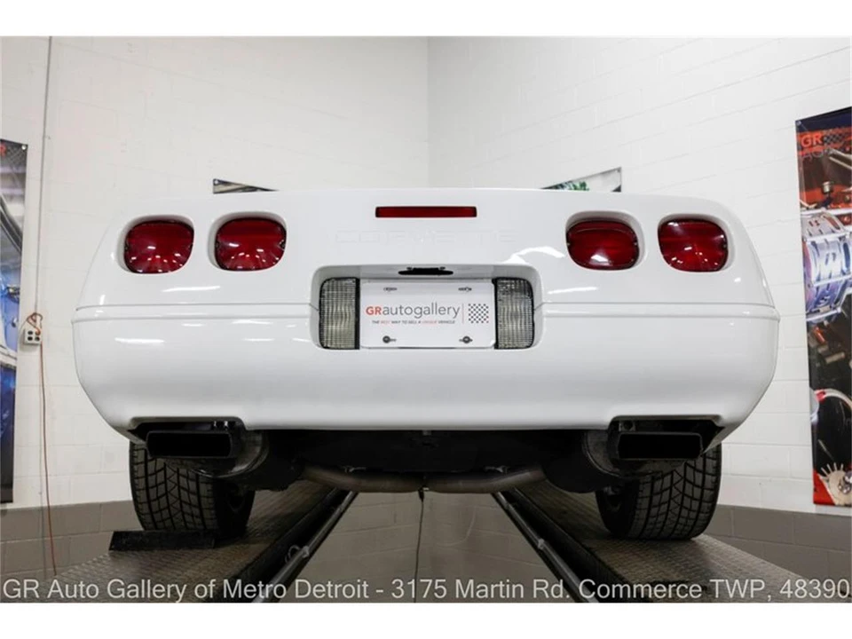 1996 Chevrolet Corvette C4 - Image 20 of 31