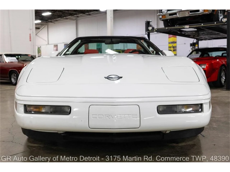 1996 Chevrolet Corvette C4 - Image 13 of 31