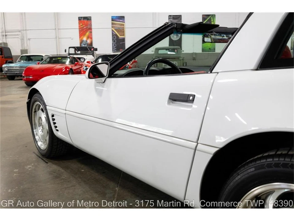 1996 Chevrolet Corvette C4 - Image 22 of 31