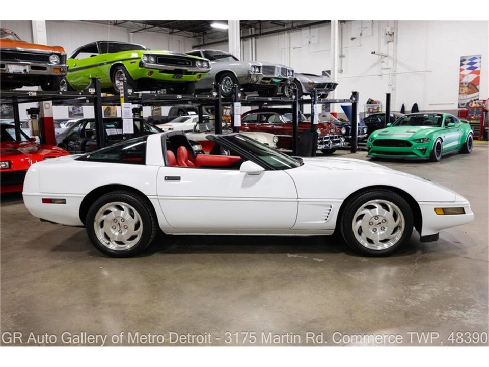 1996 Chevrolet Corvette C4 - Image 9 of 31