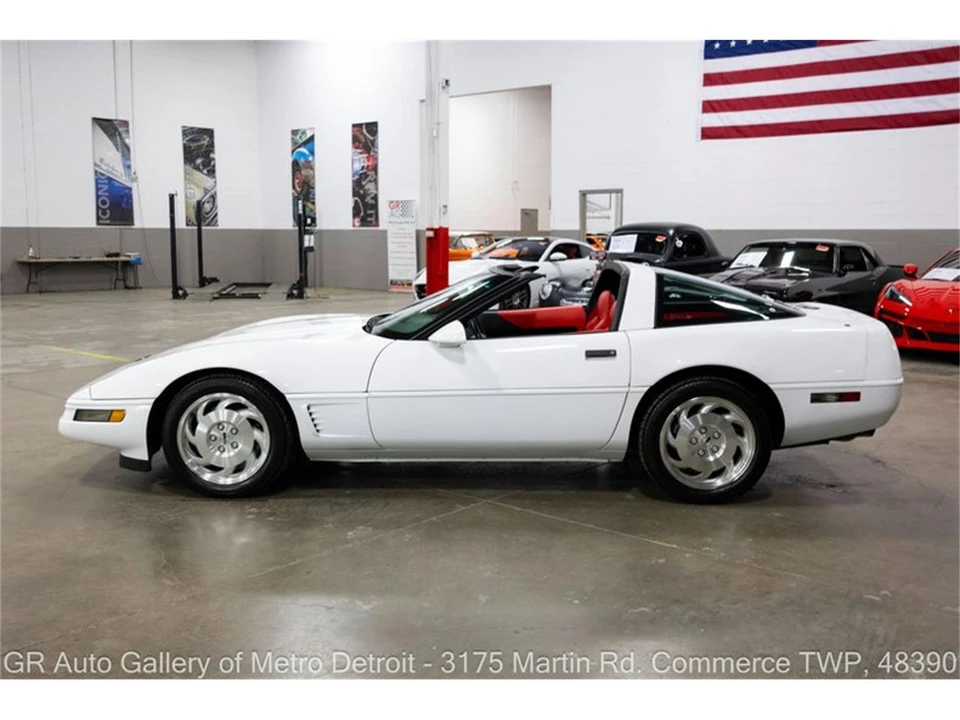 1996 Chevrolet Corvette C4 - Image 4 of 31