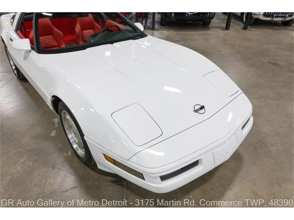 1996 Chevrolet Corvette C4 - Image 14 of 31