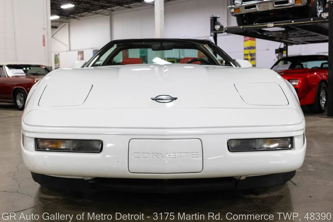 1996 Chevrolet Corvette C4 - Image 13 of 31