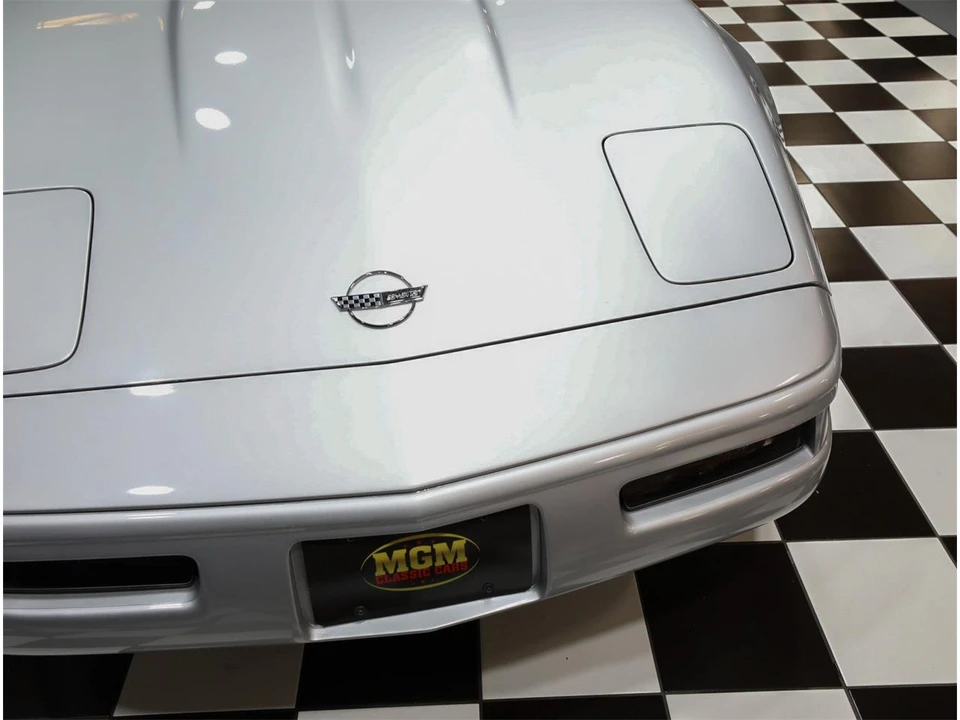 1996 Chevrolet Corvette C4 - Image 10 of 31