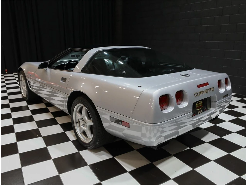 1996 Chevrolet Corvette C4 - Image 28 of 31