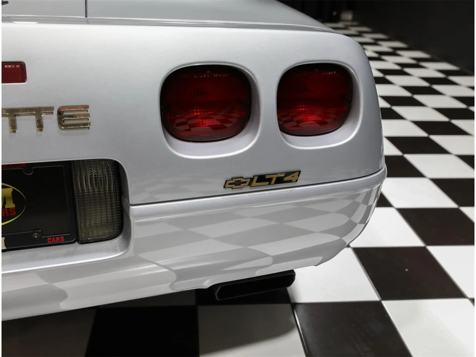 1996 Chevrolet Corvette C4 - Image 23 of 31