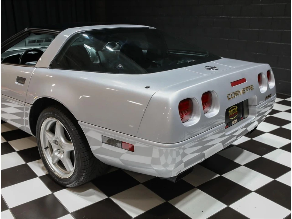 1996 Chevrolet Corvette C4 - Image 27 of 31