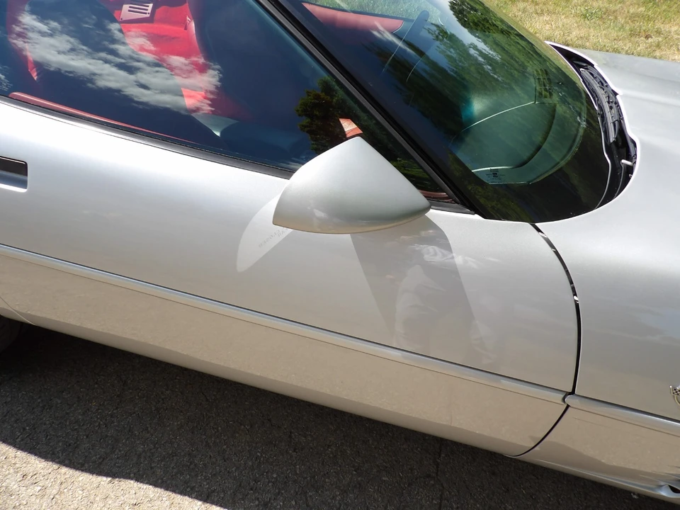 1996 Chevrolet Corvette C4 - Image 16 of 31