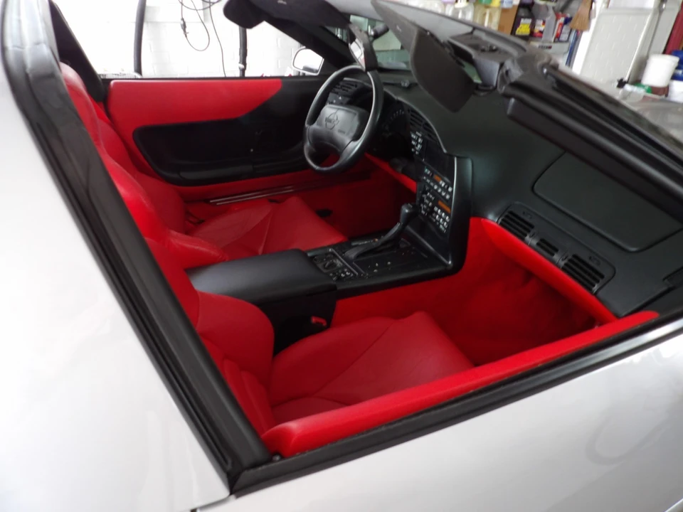 1996 Chevrolet Corvette C4 - Image 30 of 31