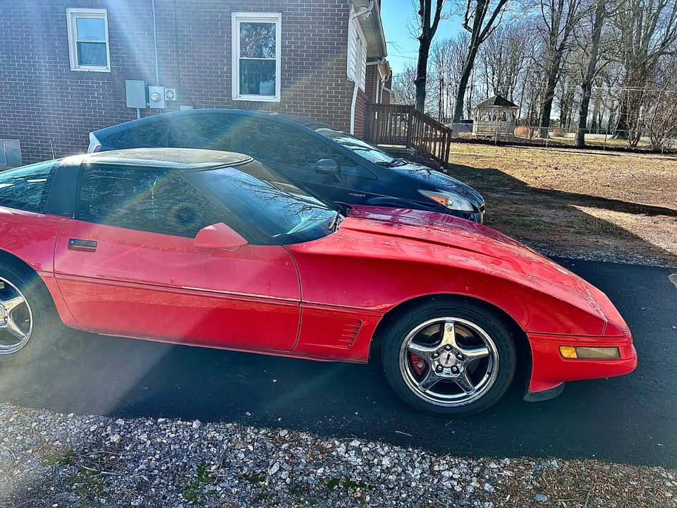 1996 Chevrolet Corvette C4 - Image 2 of 27