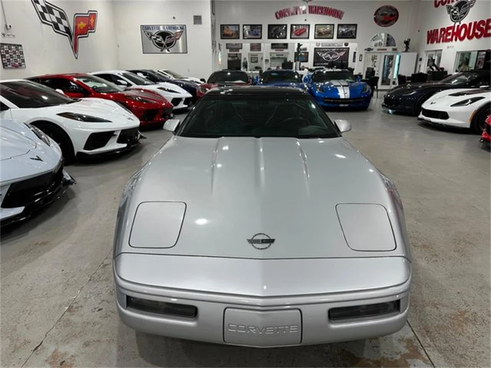 1996 Chevrolet Corvette C4 - Image 17 of 30