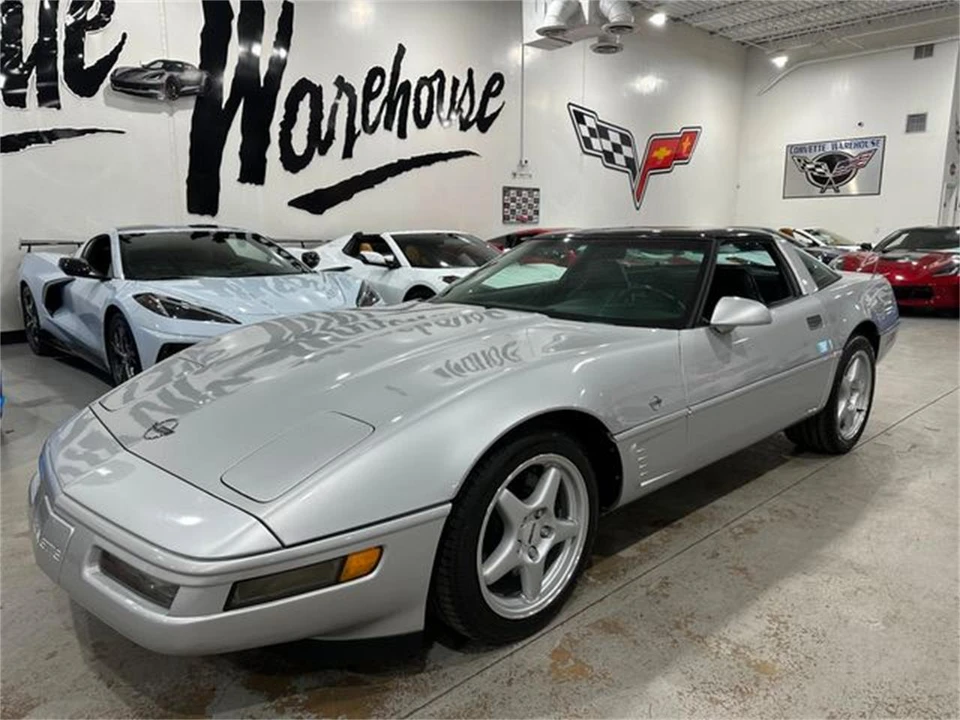 1996 Chevrolet Corvette C4 - Image 14 of 30
