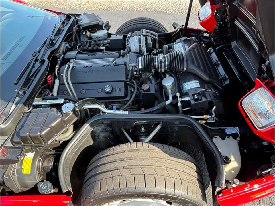 1996 Chevrolet Corvette C4 - Image 23 of 26