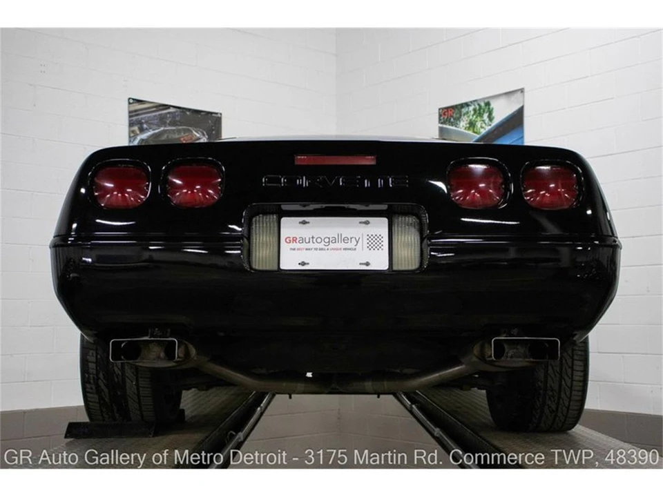 1996 Chevrolet Corvette C4 - Image 20 of 31