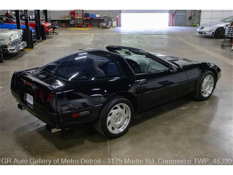 1996 Chevrolet Corvette C4 - Image 8 of 31