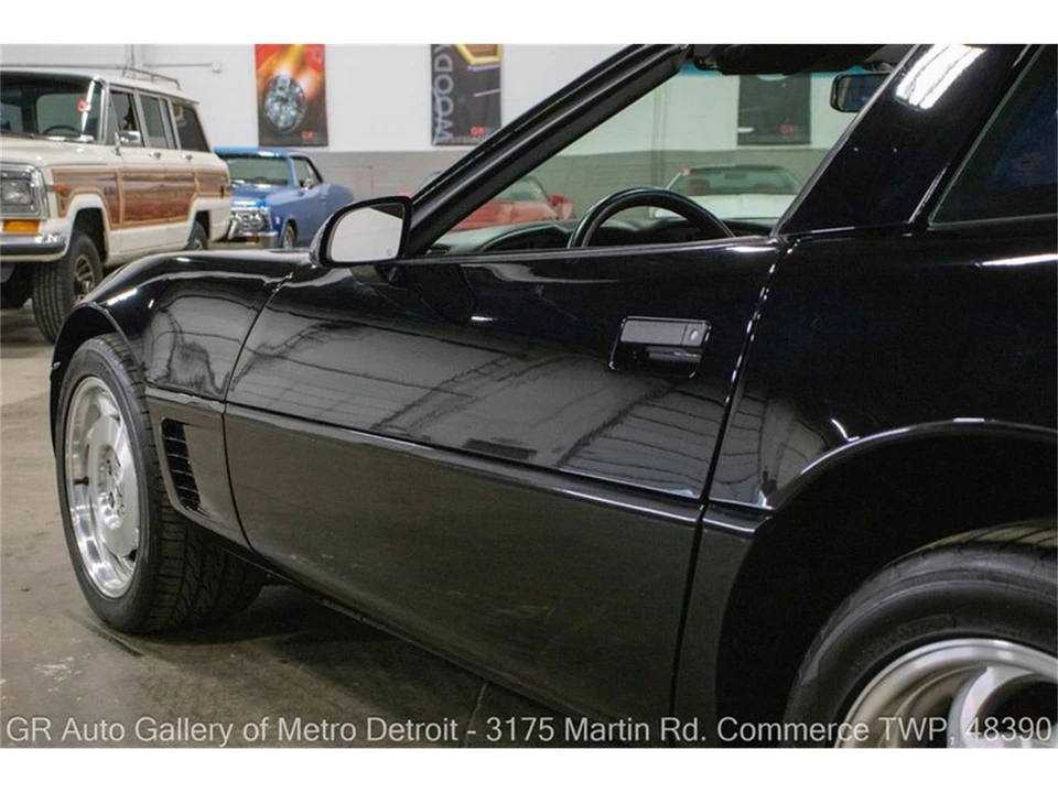 1996 Chevrolet Corvette C4 - Image 22 of 31