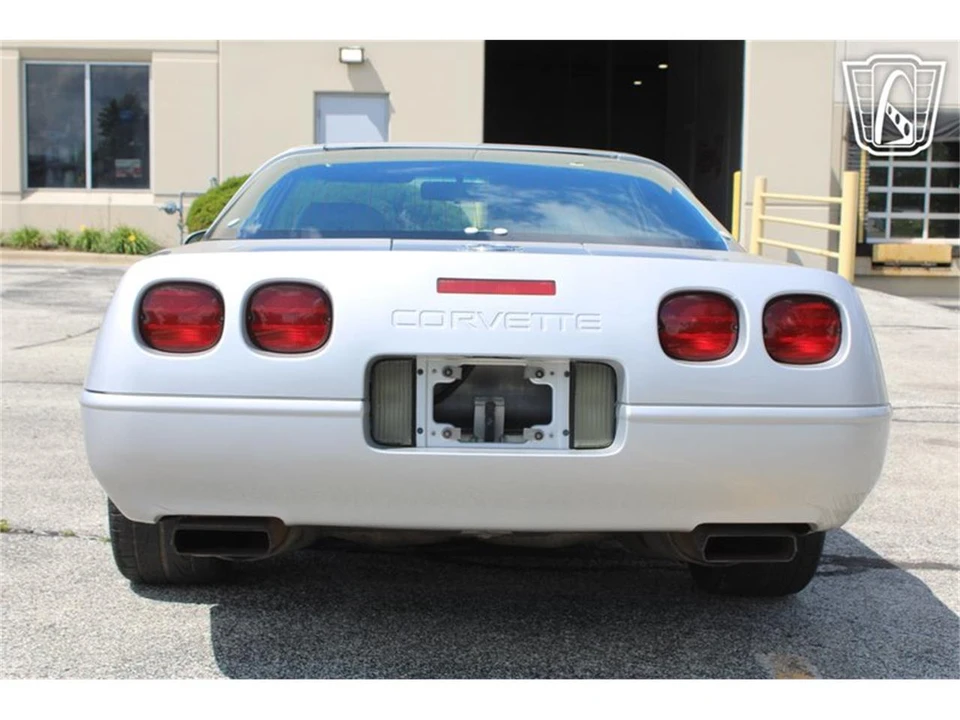 1996 Chevrolet Corvette C4 - Image 27 of 31