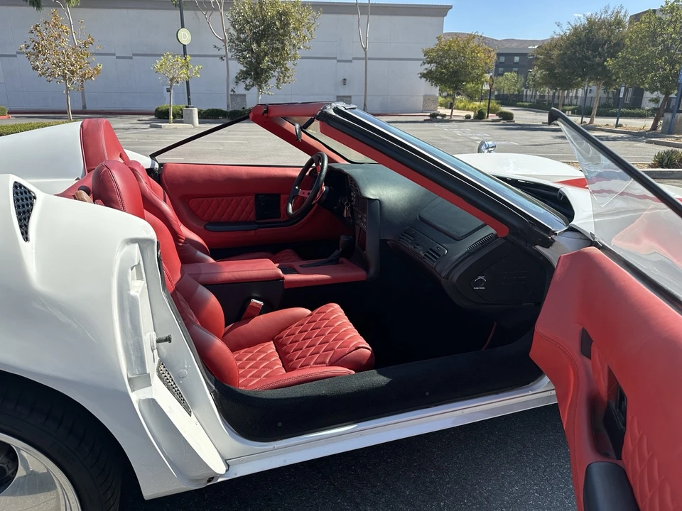 1996 Chevrolet Corvette C4 - Image 10 of 18