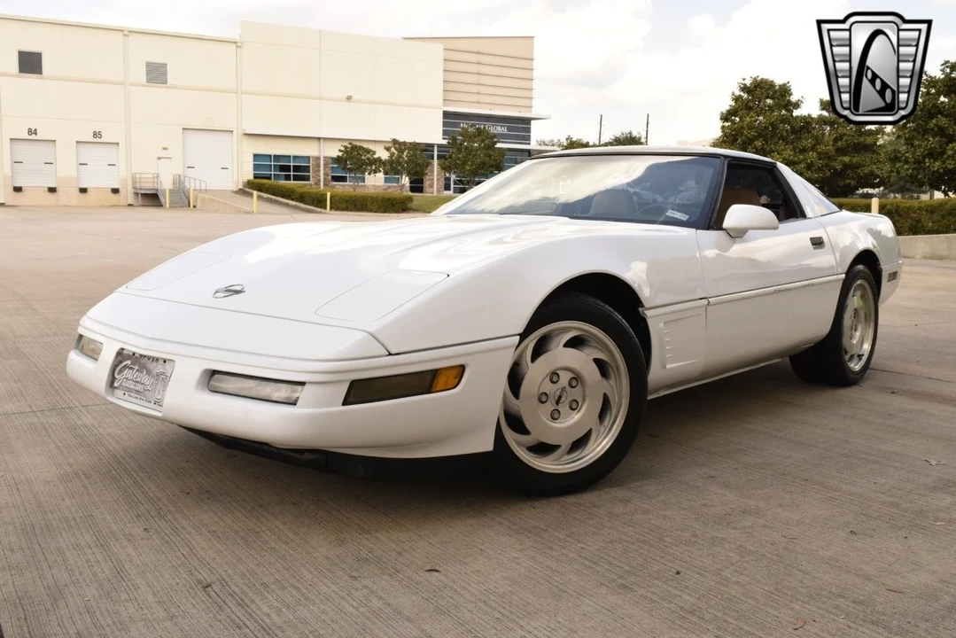 1996 Chevrolet Corvette C4 - Image 9 of 12