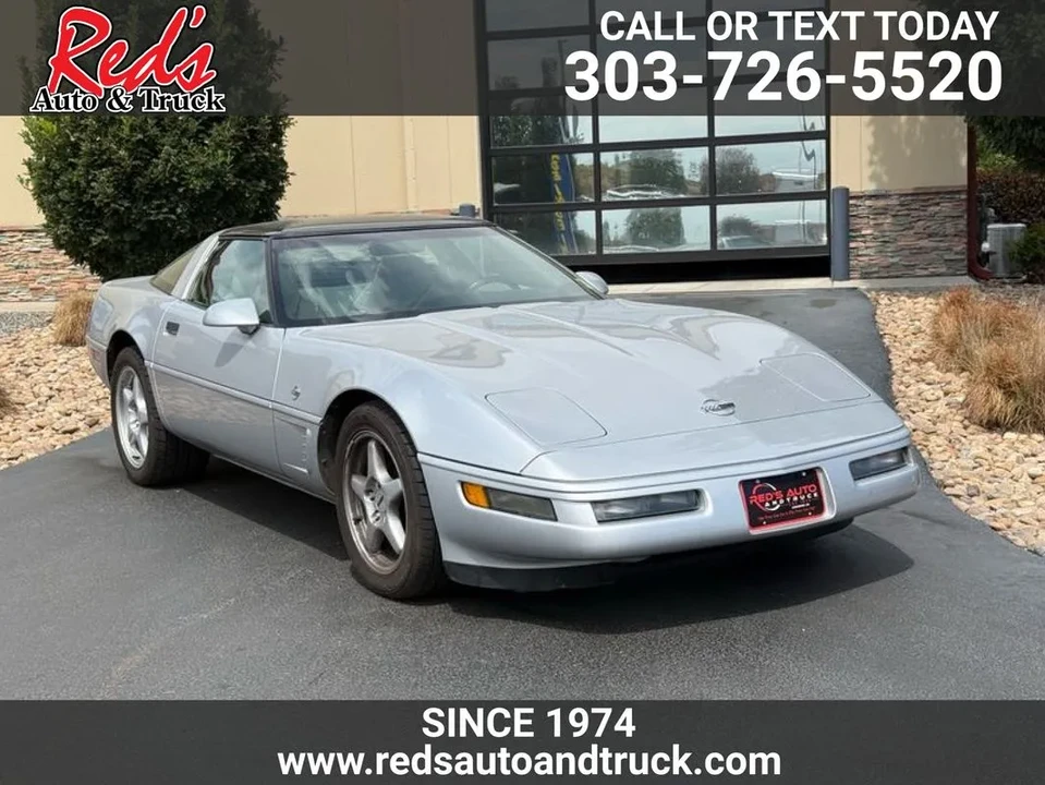 1996 Chevrolet Corvette C4 - Image 2 of 31
