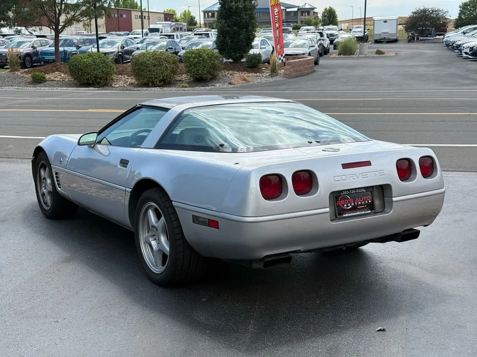 1996 Chevrolet Corvette C4 - Image 15 of 31