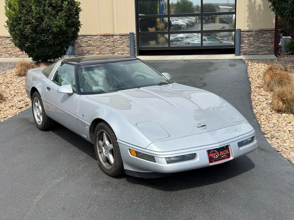 1996 Chevrolet Corvette C4 - Image 4 of 31