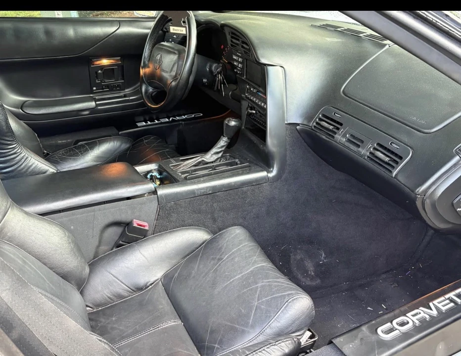 1996 Chevrolet Corvette C4 - Image 3 of 16