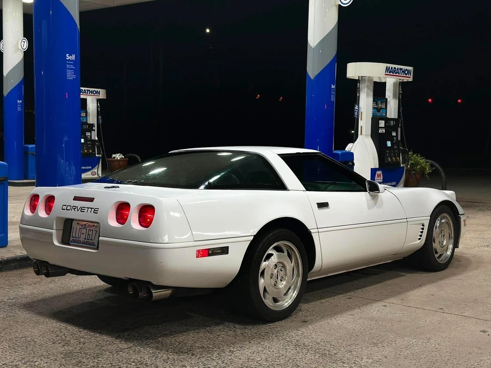 1996 Chevrolet Corvette C4 - Image 14 of 16