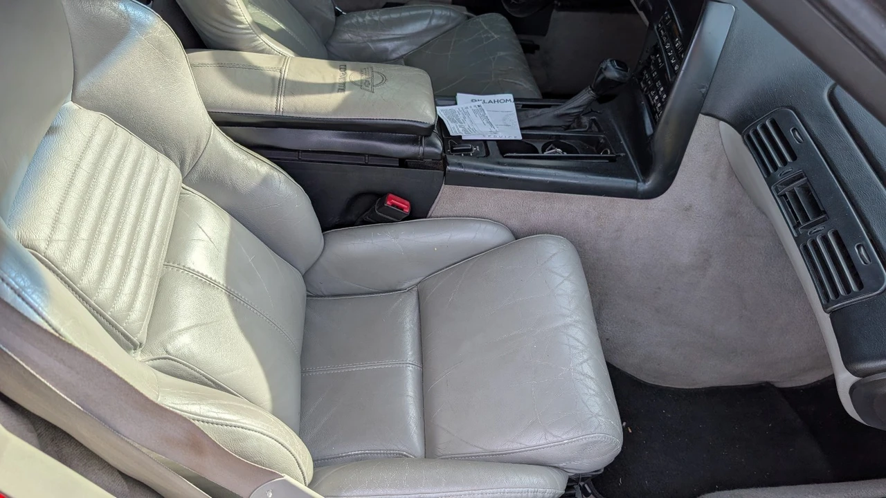 1996 Chevrolet Corvette C4 - Image 16 of 18