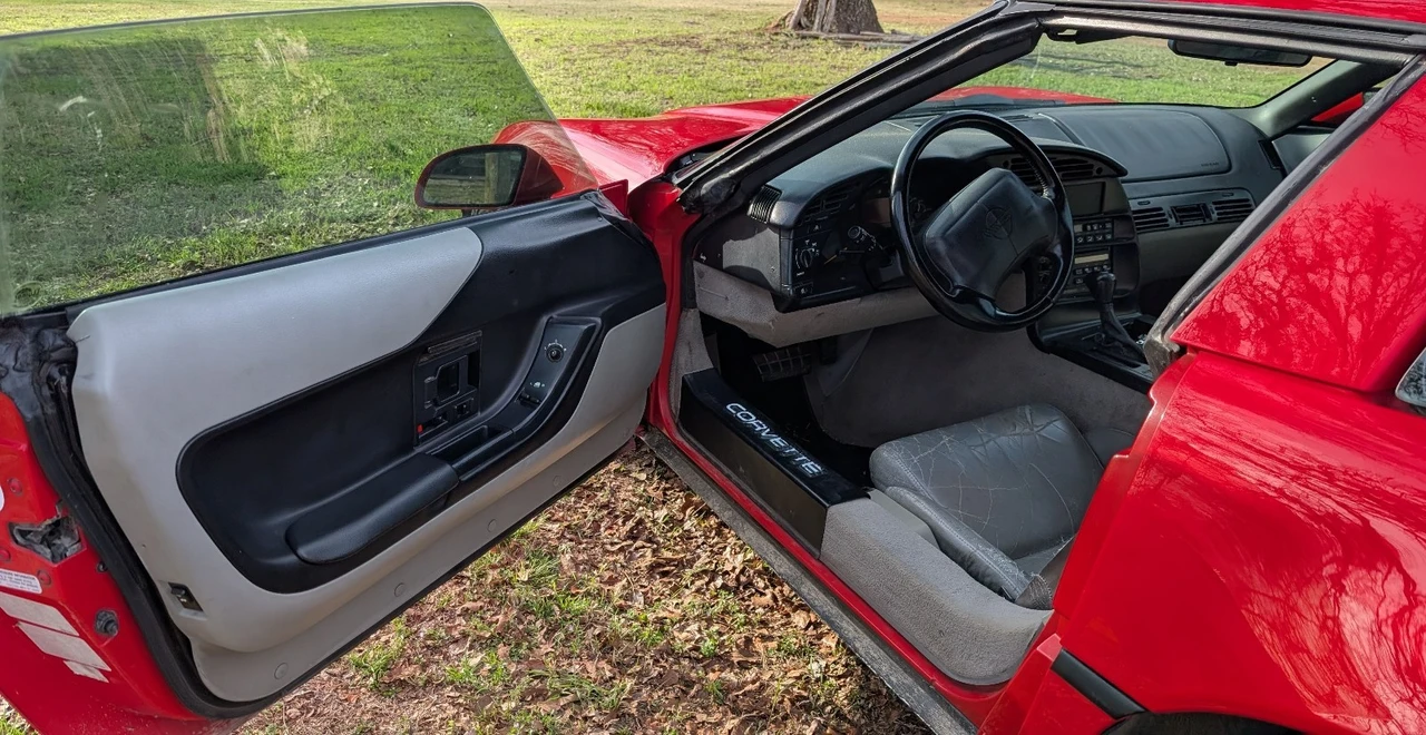 1996 Chevrolet Corvette C4 - Image 12 of 18